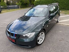 Bild des Angebotes BMW 330 d Touring /Panoramadach/Navi