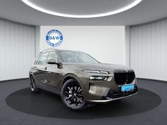 Bild des Angebotes BMW X7 xDrive 40 d*1.HAND*HUD*MASSAGE*AHK*SKY*LASER*