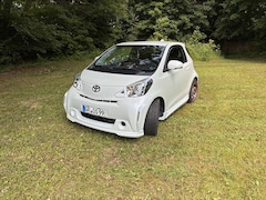 Bild des Angebotes Toyota iQ 1.0