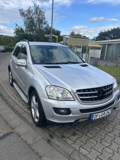 Bild des Angebotes Mercedes-Benz ML 320 CDI 4Matic 7G-TRONIC DPF