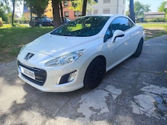 Bild des Angebotes Peugeot 308 308cc Tausch möglich Voll Leder Standheizung Airscarf Carplay AHK