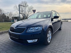 Bild des Angebotes Skoda Octavia Combi Elegance