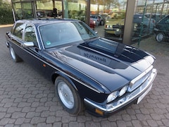 Bild des Angebotes Jaguar XJ12 Daimler Double Six*nur 142 TKM*HU 12/2026*Historie