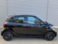 Bild des Angebotes smart forFour EQ 22kw Schnellladefunktion DAB Tempomat Sitzheiz.