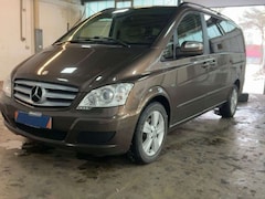 Bild des Angebotes Mercedes-Benz Viano 3.0 CDI lang 8Sitz *STHZ*AHK*PAN*SHZ*RK*BX