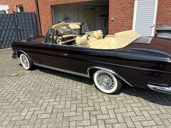 Bild des Angebotes Mercedes-Benz 280 w111 Cabrio