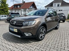 Bild des Angebotes Dacia Sandero TCe 90 LPG Stepway Celebration