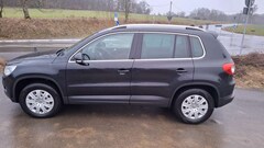 Bild des Angebotes VW Tiguan Tiguan 2.0 TSI 4Motion Sport