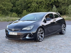 Opel Astra OPC