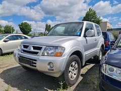 Bild des Angebotes Mitsubishi Pajero 3.2 DI-D Elegance (3-trg.) 3.2 DI-D KAT