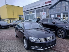 Bild des Angebotes VW Passat Comfortline BlueMotion*Navi*PDC*Sitzheizung uvm.