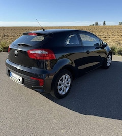 Bild des Angebotes Kia Rio Rio Fließheck  3-Türer 1.2 Edition 7