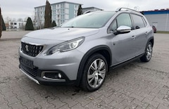 Peugeot 2008 1.2 Crossway AUTOMATIK/NAVI/PANO/AHK/S-HEFT