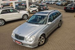 Bild des Angebotes Mercedes-Benz E 320 CDI T AVANTGARDE+Xenon+PDC+Leder+NR70