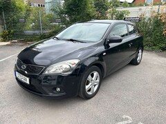 Bild des Angebotes Kia Ceed / cee'd Edition 7 Klima, CarPlay, PDC, Sitzheizung, Tüv Neu