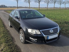 Bild des Angebotes VW Passat 3.2 V6 FSI 4Motion DSG Highline
