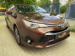 Bild des Angebotes Toyota Avensis Touring Sports Business Edition