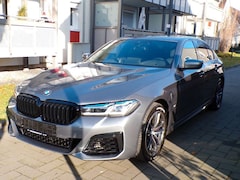 Bild des Angebotes BMW 545 e xDrive M Sport/Laser/Head-Up/H&K/Komforts.