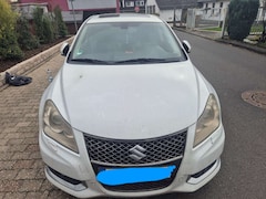 Bild des Angebotes Suzuki Kizashi Kizashi 2.4 4x4 CVT Sport