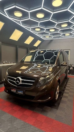 Bild des Angebotes Mercedes-Benz V 220 V 220 CDI/d, 250 CDI/BT/d EDITION lang (447.813)