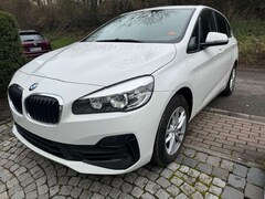 Bild des Angebotes BMW 216 216d Panorama Sportsitze SHZ PDC Navi Klima uvm