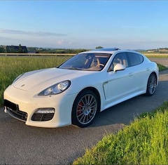 Bild des Angebotes Porsche Panamera 4