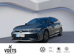 Bild des Angebotes VW Passat 2.0TSI DSG 4Motion R-Line LED+NAV+AHK+PAN