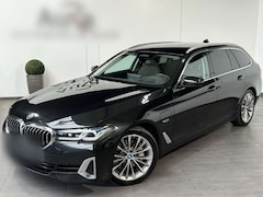 Bild des Angebotes BMW 530 Touring xDrive Luxury NAV+LASER+HUD+H&K+ACC