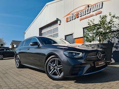 Bild des Angebotes Mercedes-Benz E 300 de T 9G AMG*Pano*ACC+*MBeam*AHK*360°*KeylGo
