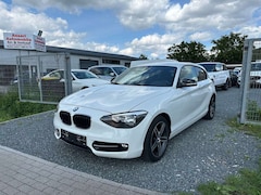 Bild des Angebotes BMW 114 i Sport Line Lim. 3-trg. | PDC | SHZ