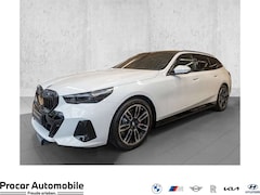Bild des Angebotes BMW 520 d M Sportpaket Head-Up HK HiFi DAB LED RFK