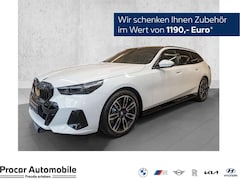 Bild des Angebotes BMW 520 d M Sportpaket Head-Up HK HiFi DAB LED RFK