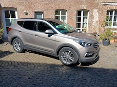 Bild des Angebotes Hyundai SANTA FE Santa Fe blue 2.2 CRDI 4WD AutomatikPremium