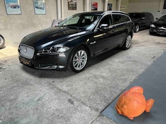 Bild des Angebotes Jaguar XF 2.2 D Sportbrake Aut. Xenon SHZ Leder PDC Keyless