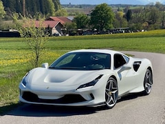Ferrari F8 Tributo 1.HAND*LIFT*RACINGSITZE*NW-Garantie*