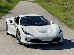 Ferrari F8 Tributo 1.HAND*LIFT*RACINGSITZE*NW-Garantie*