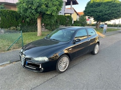 Bild des Angebotes Alfa Romeo 147 1.6 ECO 3T Couse