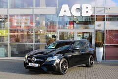 Bild des Angebotes Mercedes-Benz E 63 AMG E 63 S AMG T 4M Carbonp. Keramik Sp.Abgas Pano
