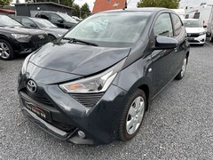 Bild des Angebotes Toyota Aygo X AppelCar, SH, BC, ZV, 5 Türen