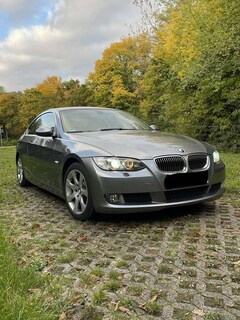 Bild des Angebotes BMW 330 BMW COUPÉ 330i * TÜV+ASU NEU* ORIGINAL 93 TKM*