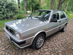 Bild des Angebotes Lancia Delta 831