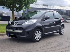 Bild des Angebotes Peugeot 107 Filou Klima Neu Tüv 05-2028