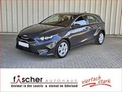 Bild des Angebotes Kia Ceed / cee'd 1.5T 140 DCT7 VISION KOMF+ (NAV)