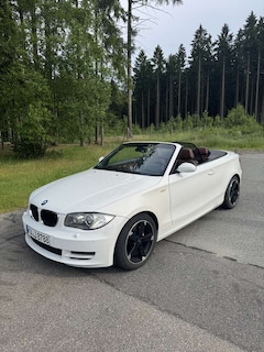 Bild des Angebotes BMW 125 Cabrio E88 | 218 PS | Schaltgetriebe | 6-Zylinder