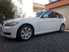 Bild des Angebotes BMW 316 316d DPF Touring