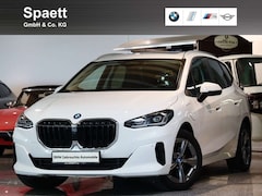 Bild des Angebotes BMW 225 e xDrive Active Tourer Adp.LED Pano. RFK