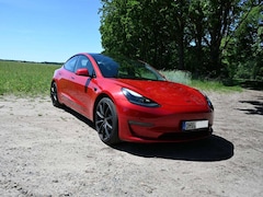 Bild des Angebotes Tesla Model 3 Performance keine Schnellladung/Tiefentladung Hohlraumversiegelung im Neuzustand Keramikversiegelung Batterie Garantie