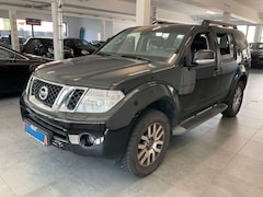 Bild des Angebotes Nissan Pathfinder 2.5 dCi LE Leder/AHK/2.Hand/7.Sitze
