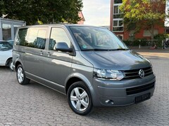 Bild des Angebotes VW T5 Multivan T5 MULTIVAN / AUTOMATIK /STANDHEIZUNG / 7 SITZER