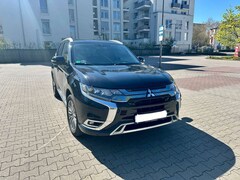 Bild des Angebotes Mitsubishi Outlander 2.4 4WD Plug-In Hybrid Spirit+360 Kamera